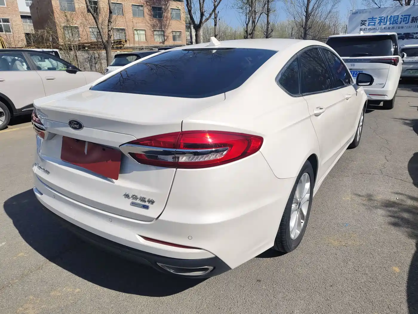 FORD MONDEO