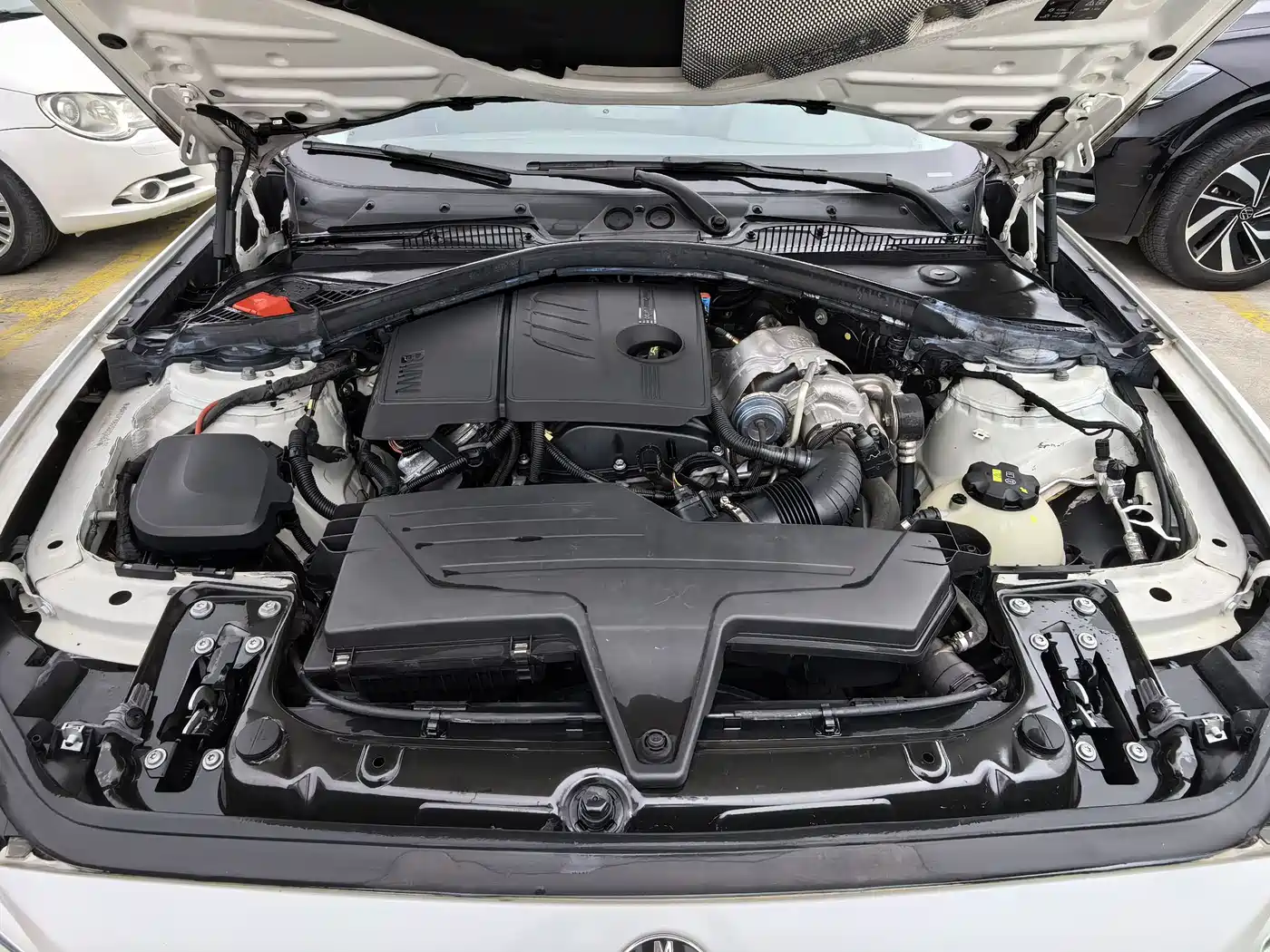 BMW 1 Series (Import) 2015 120i Leading фото 16