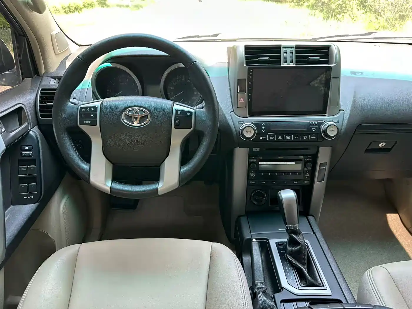 Toyota Prado (Import) 2010 2.7L Automatic Standard фото 9