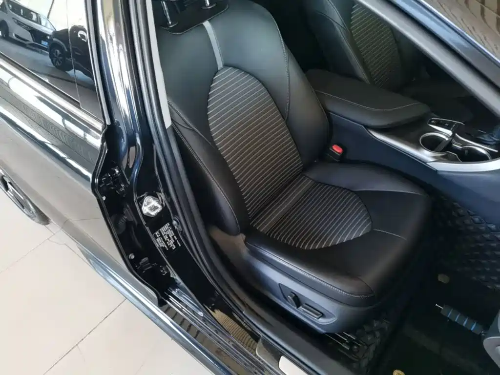 Toyota Camry 2023 2022 2.5S Knight Edition