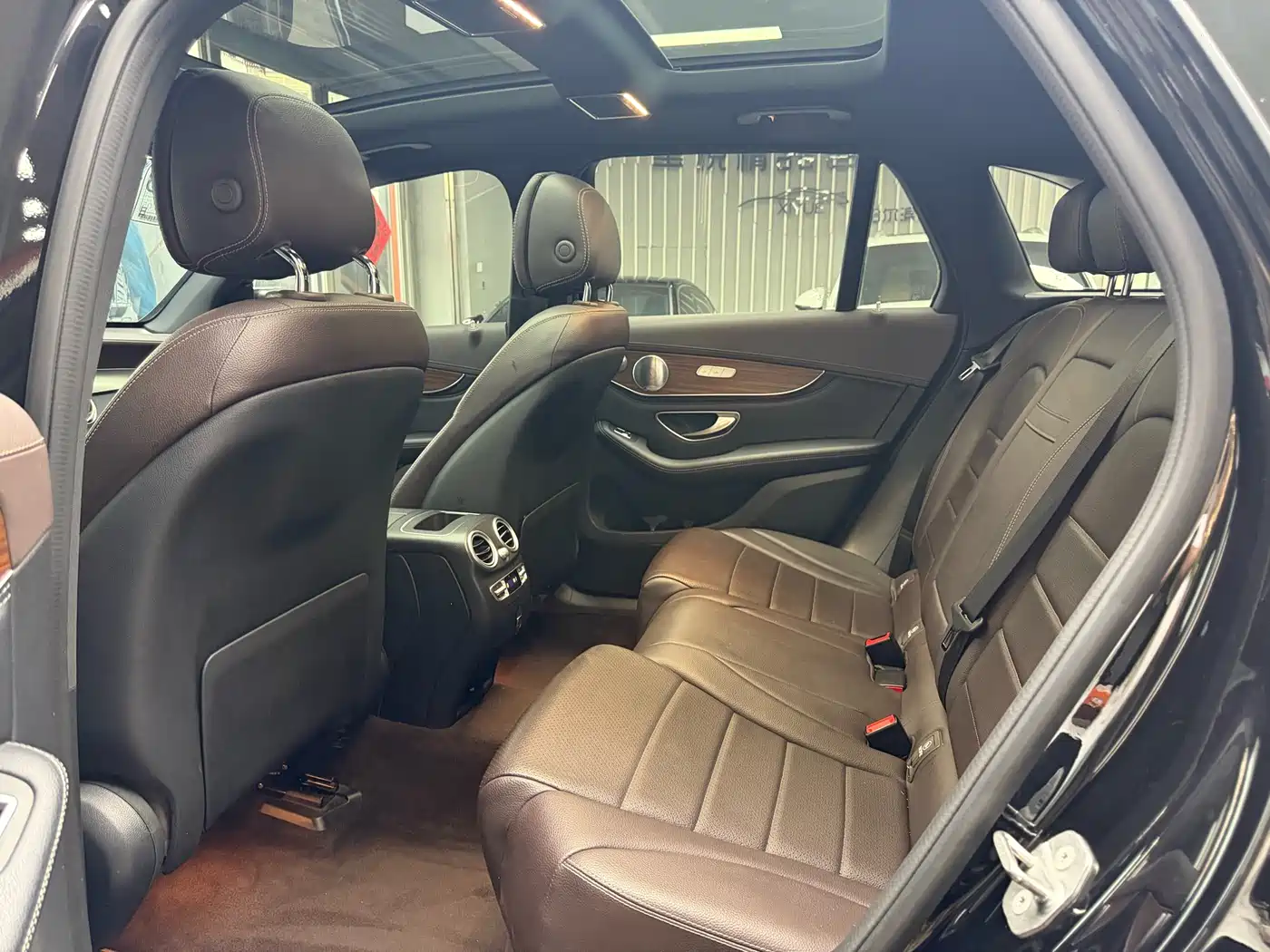 Mercedes-Benz GLC 2020 GLC 300 L 4MATIC Luxury фото 14