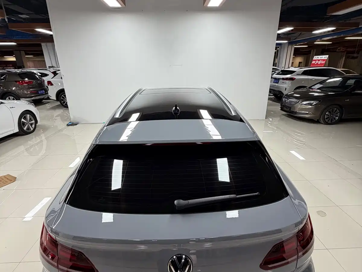 صورة 5 - Volkswagen CC