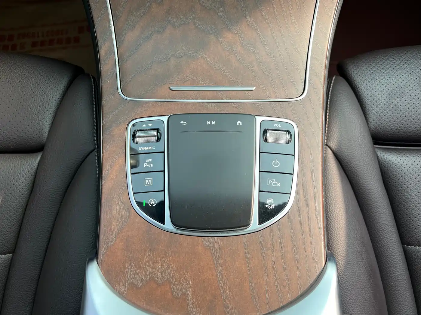 Mercedes-Benz GLC 2022 GLC 300 L 4MATIC Dynamic Collector's Edition фото 10