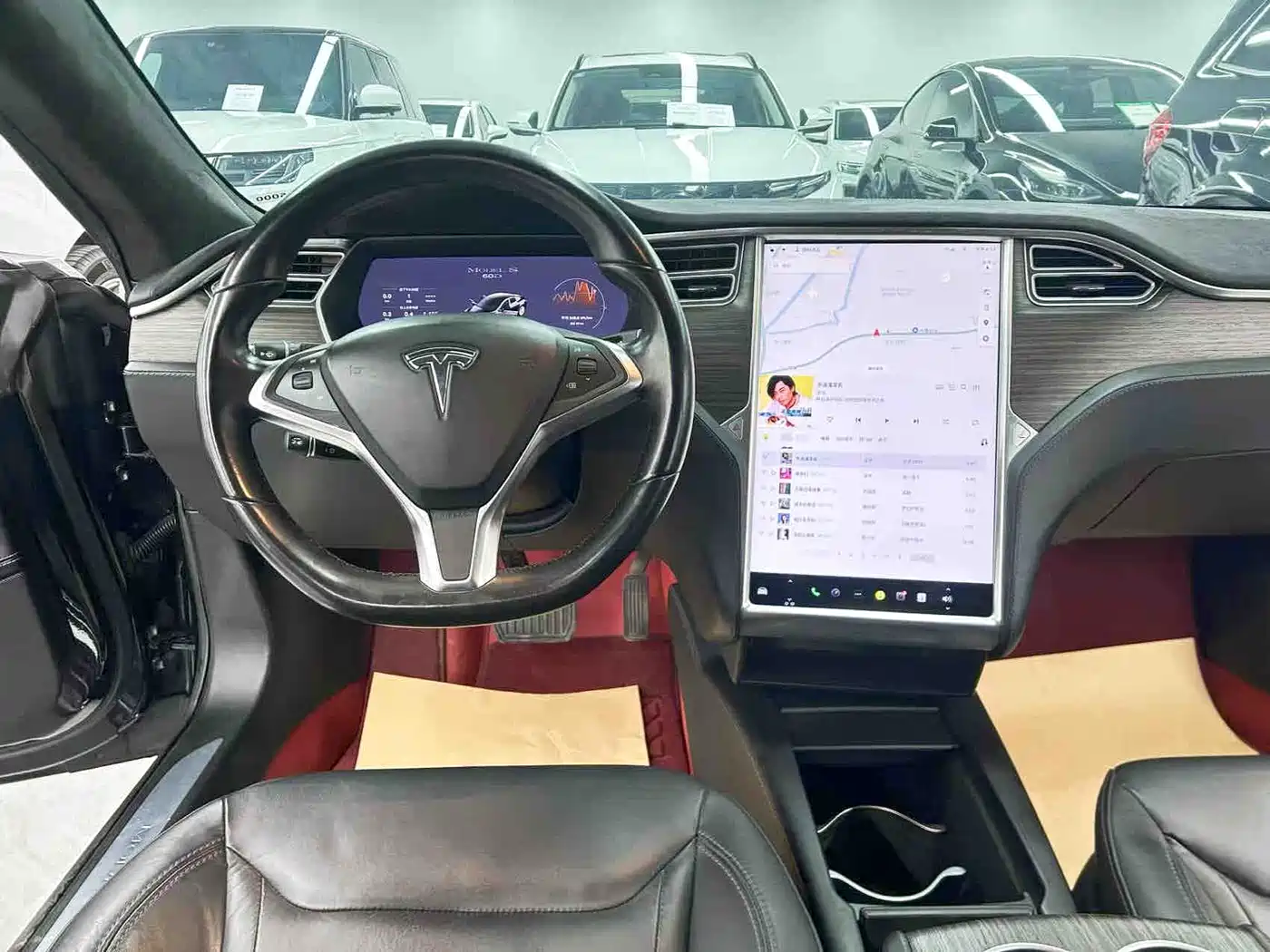 TESLA MODEL S