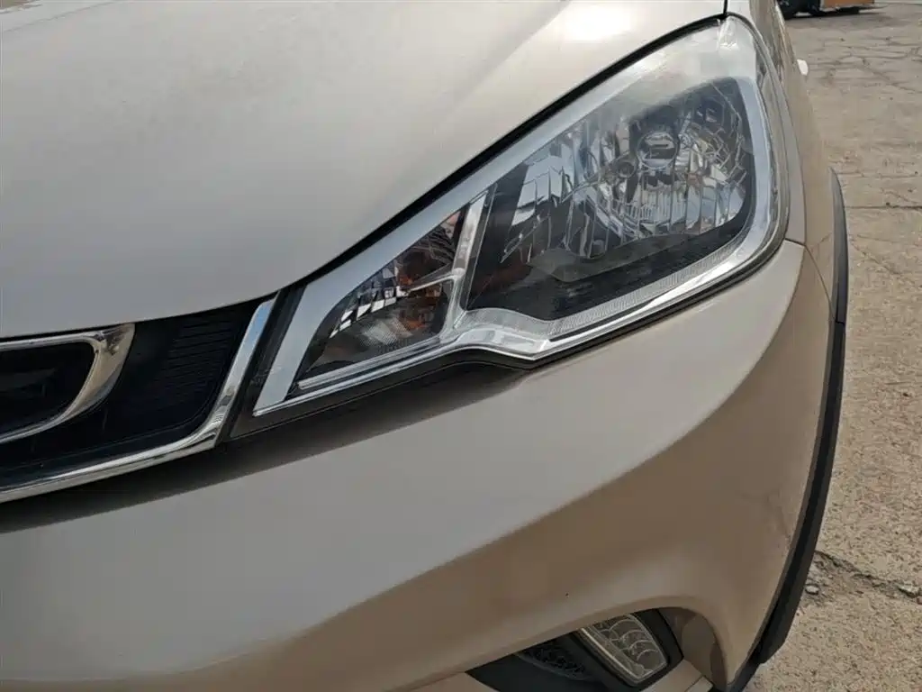 Geely Yuanjing X1 2018 2017 1.3L Auto Player Edition
