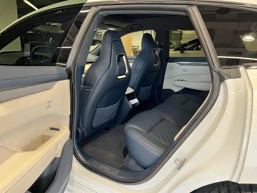 ZEEKR EXTREME KRYPTON 001