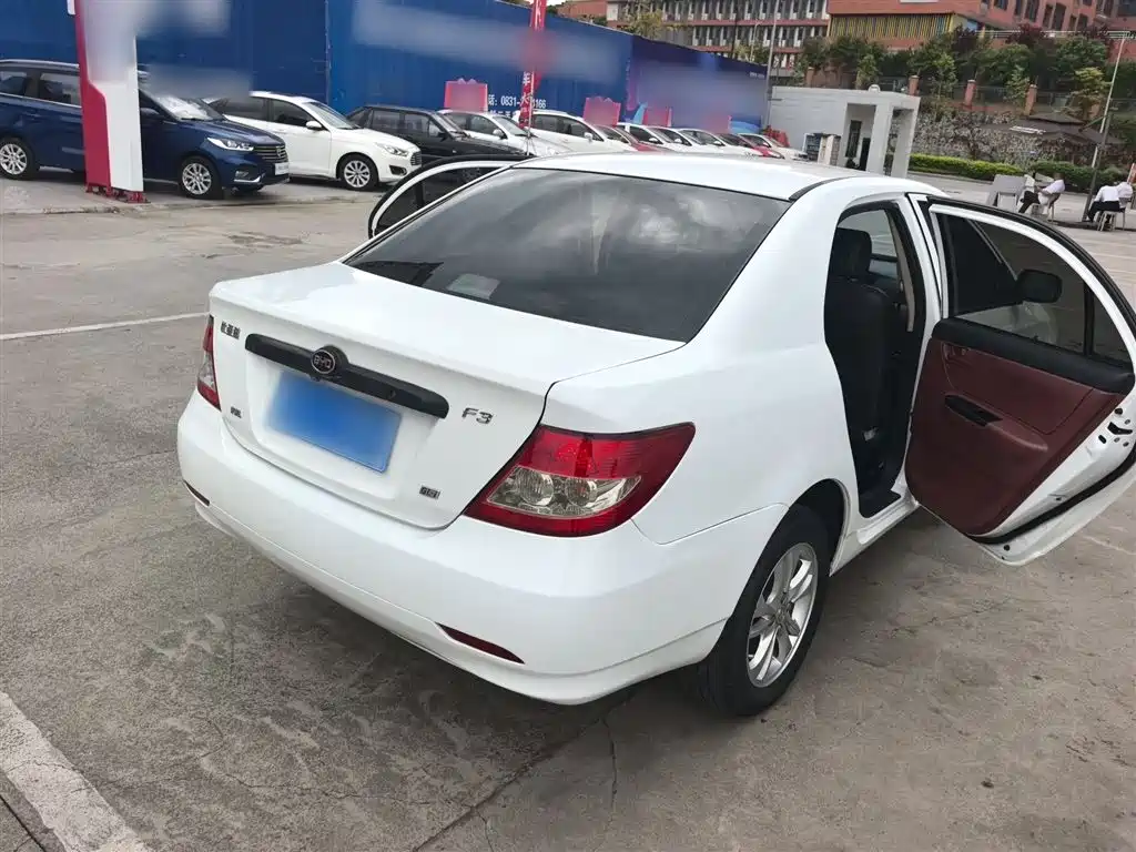 BYD F3 2018 1.5L Manual Classic фото 7