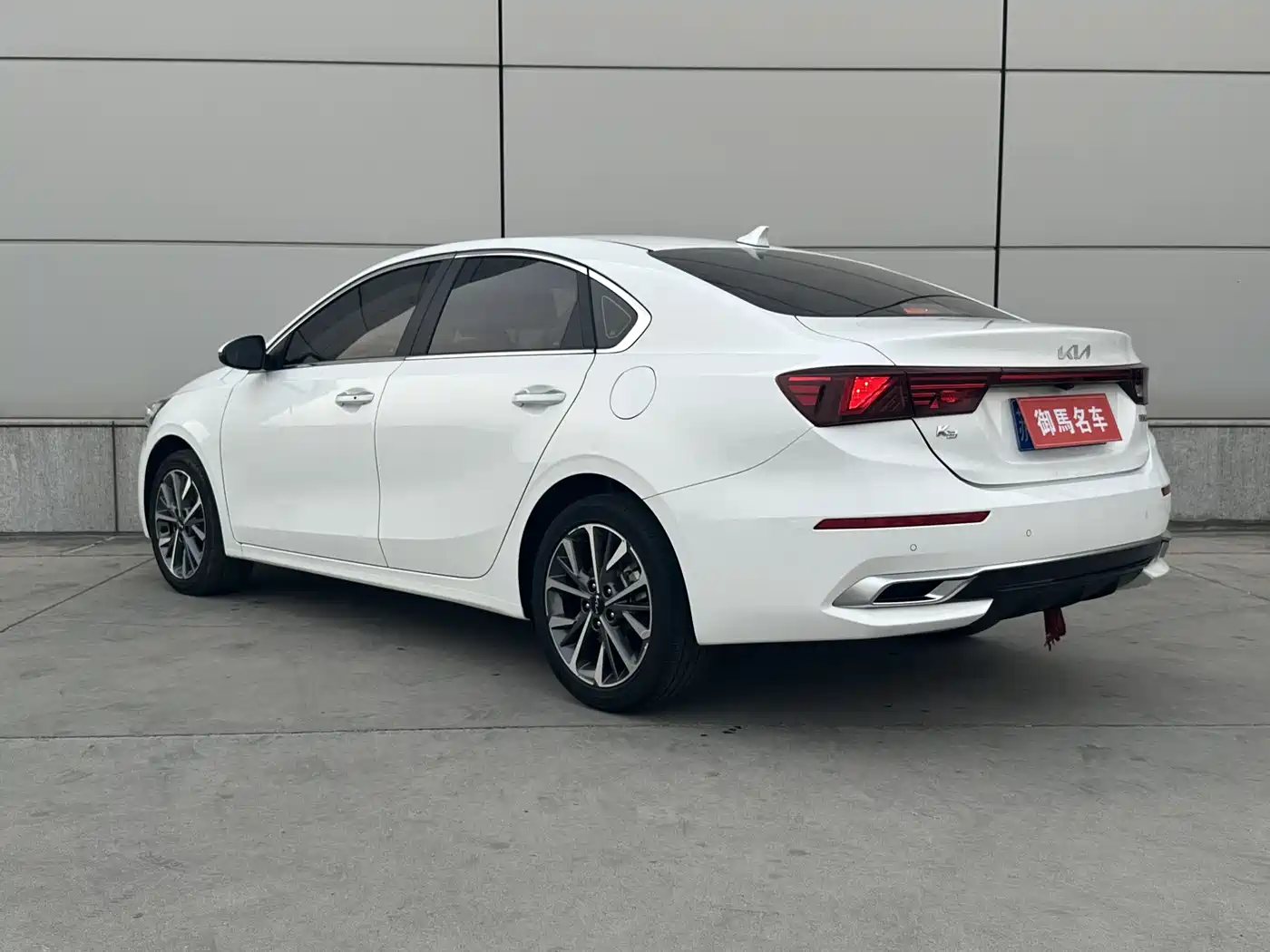 Kia K3 2021 Facelift 1.5L CVT Fashion Edition фото 5