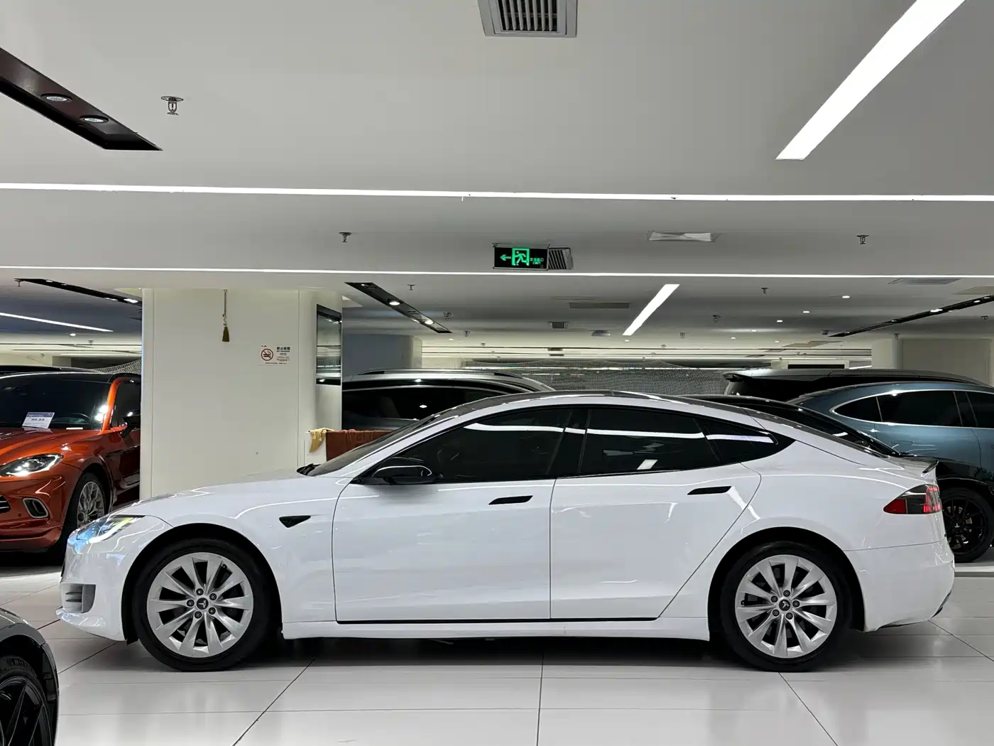 Tesla Model S 2017 2016 Model S 75