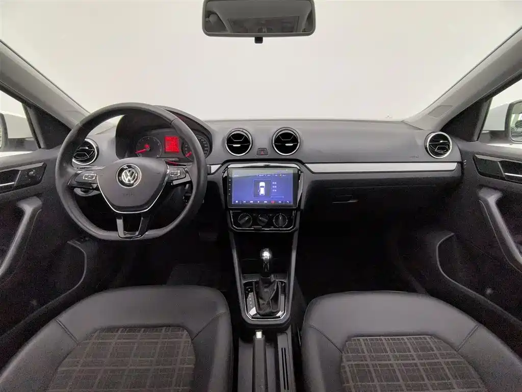 Volkswagen Jetta 2019 Dream Edition 1.5L Auto Comfort фото 5
