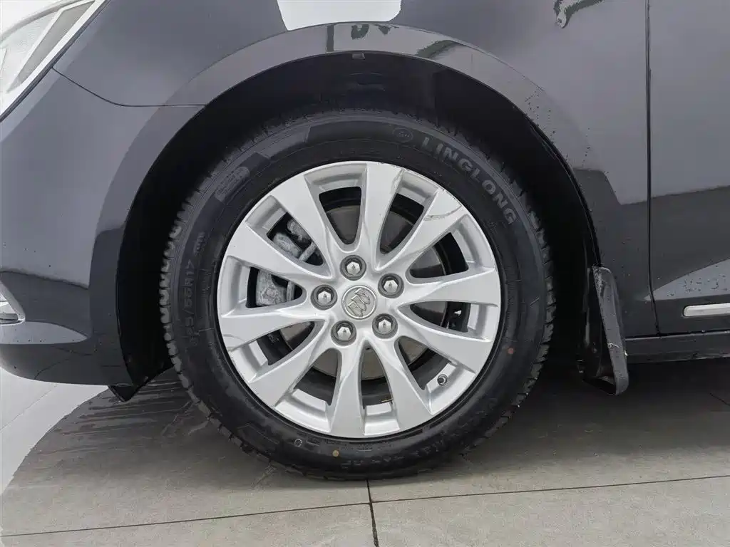 Buick LaCrosse 2013 2.4L SIDI Leading Comfort фото 17