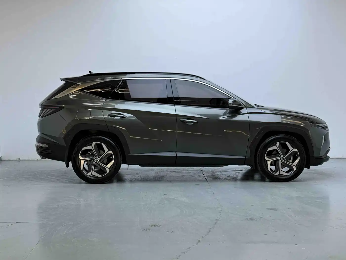 Hyundai Tucson 2021 Tucson L 1.5T DCT LUX Premium фото 19