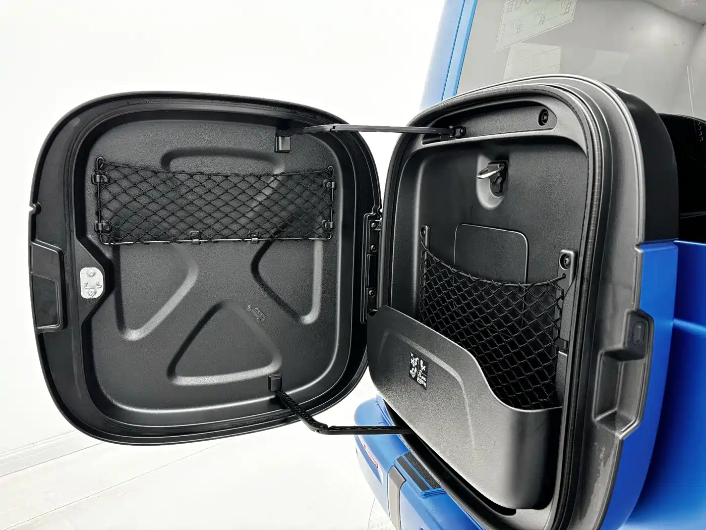 Mercedes-Benz G-Class New Energy 2025 G580 Launch Special Edition фото 27