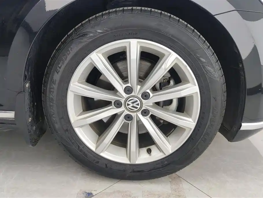 Volkswagen Magotan 2019 330TSI DSG Leading China VI фото 6