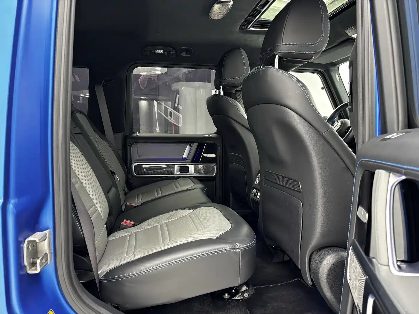 Mercedes-Benz G-Class New Energy 2025 G580 Launch Special Edition фото 38