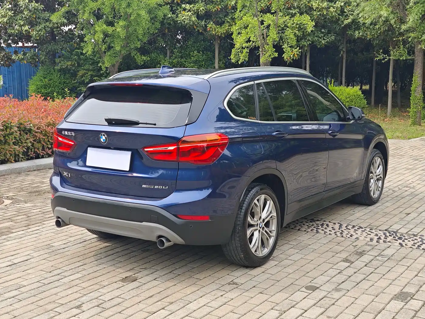 BMW X1 2019 sDrive20Li Leading Model фото 10