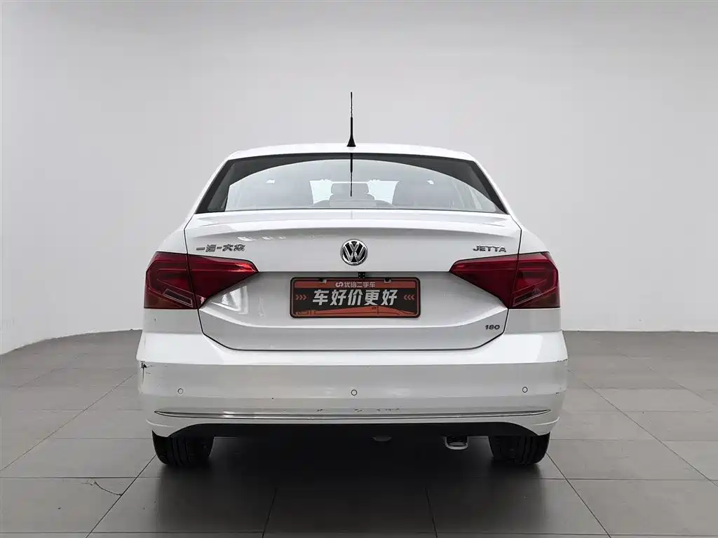 Volkswagen Jetta 2019 Dream Edition 1.5L Auto Comfort фото 4