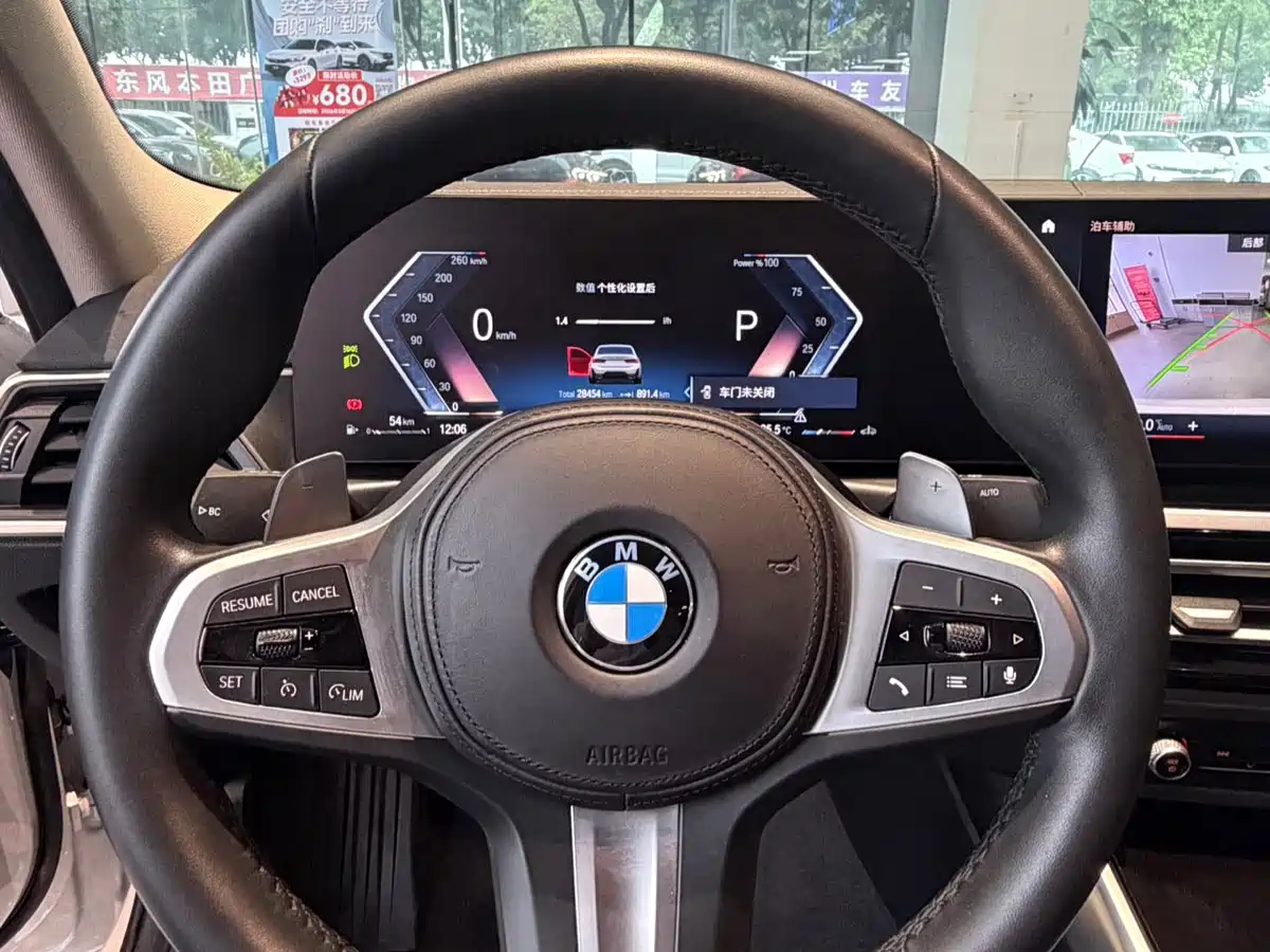 BMW 3 Series 2023 320Li M Sport Package фото 13