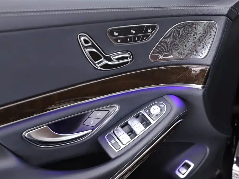 Mercedes-Benz Maybach S-Class 2020 S 450 4MATIC Collector's Edition фото 14