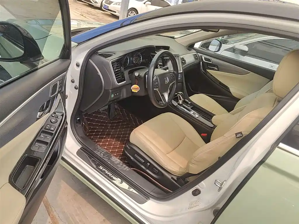 Honda Spirior 2016 2015 2.4L Premium Edition