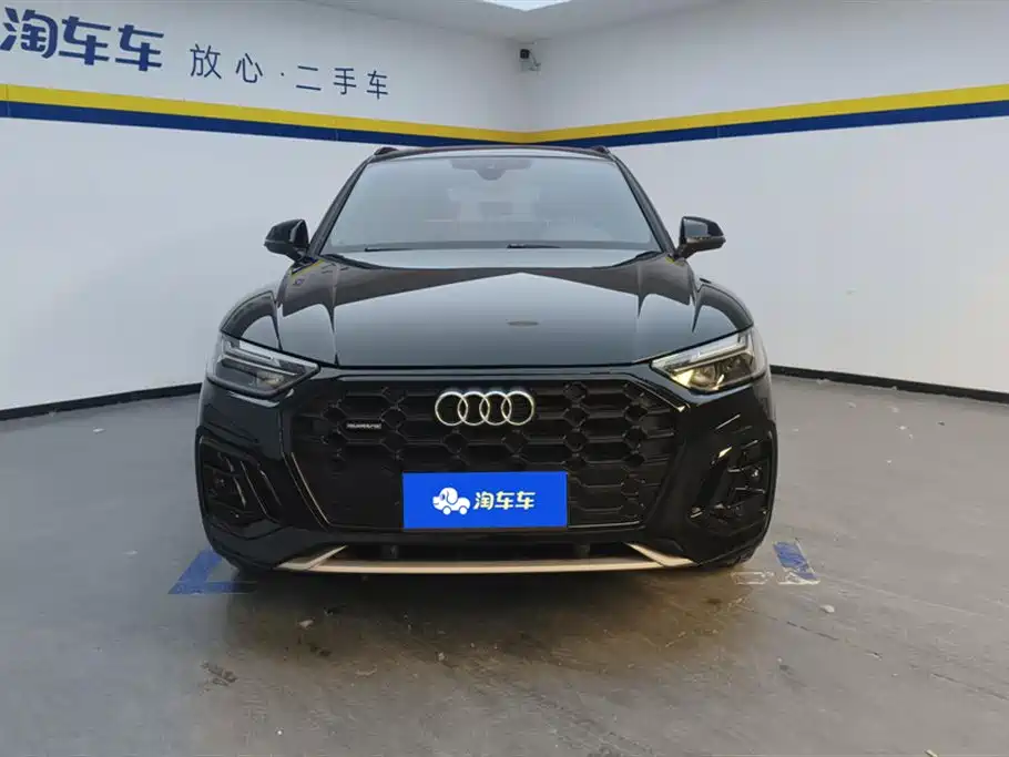 Audi Q5L 2023 40T Luxury Dynamic фото 2
