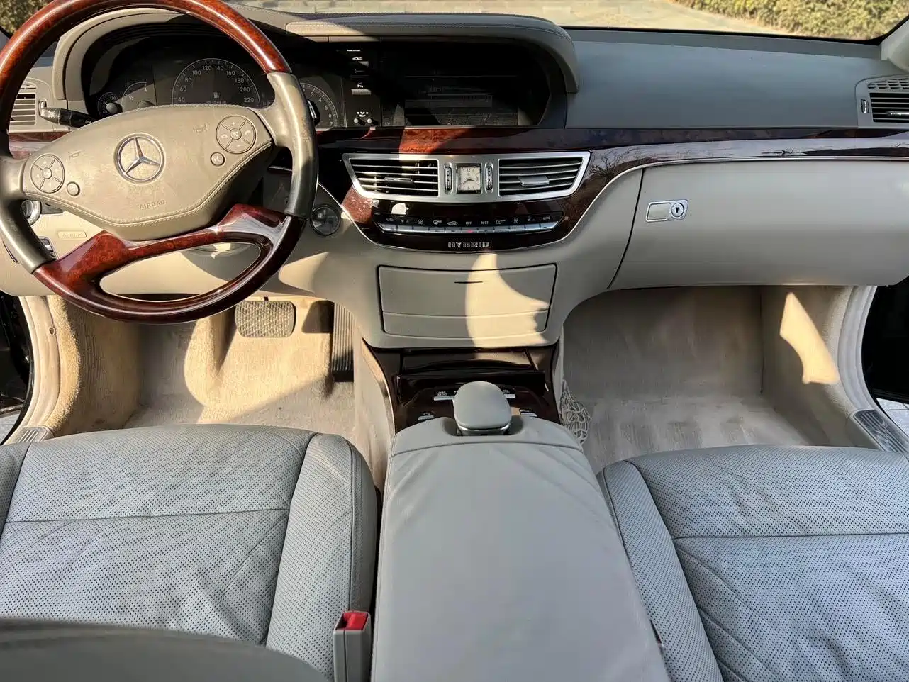 Mercedes-Benz S-Class 2012 S 400 L HYBRID Grand Edition фото 4