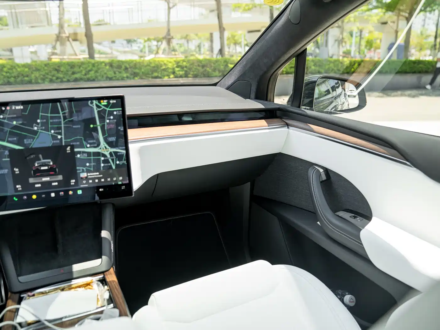 Tesla Model X 2023 Dual Motor All-Wheel Drive Edition фото 21