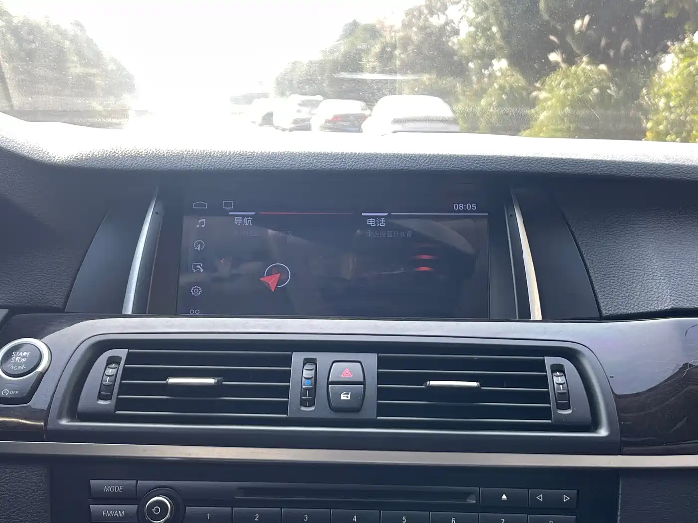 BMW 5 Series 2014 525Li Leading фото 14