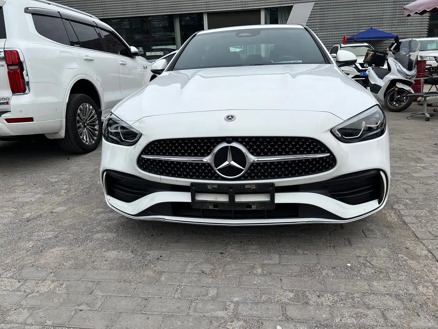 Mercedes-Benz C-Class 2024 Facelift C 200 L Sport фото 2