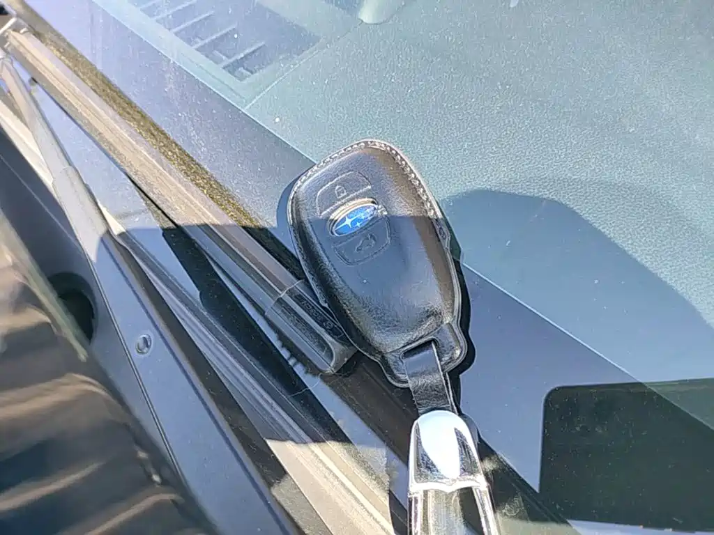 Photo 9 - Subaru XV