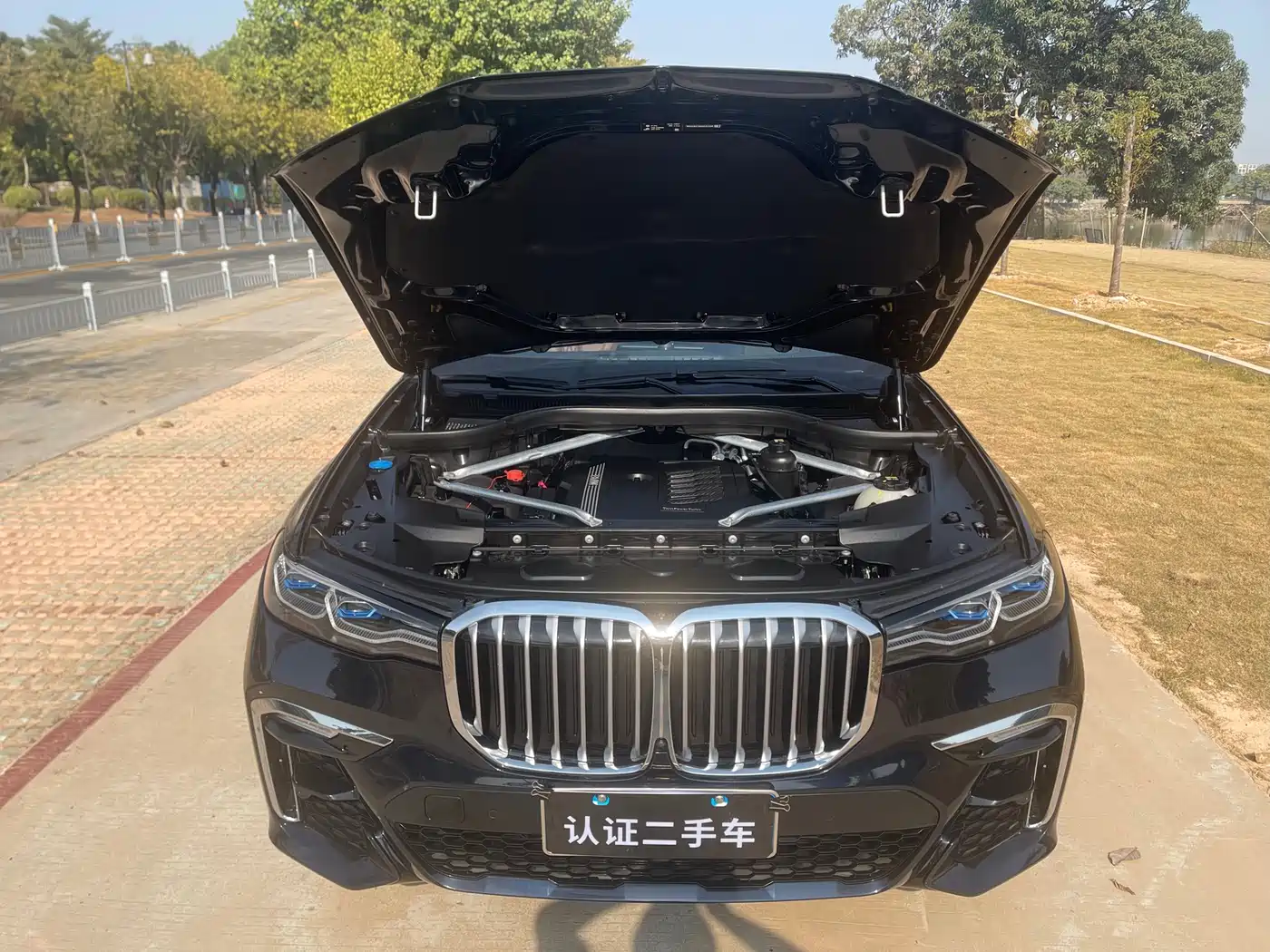 BMW X7 2022 xDrive40i Exclusive M Sport Package фото 20