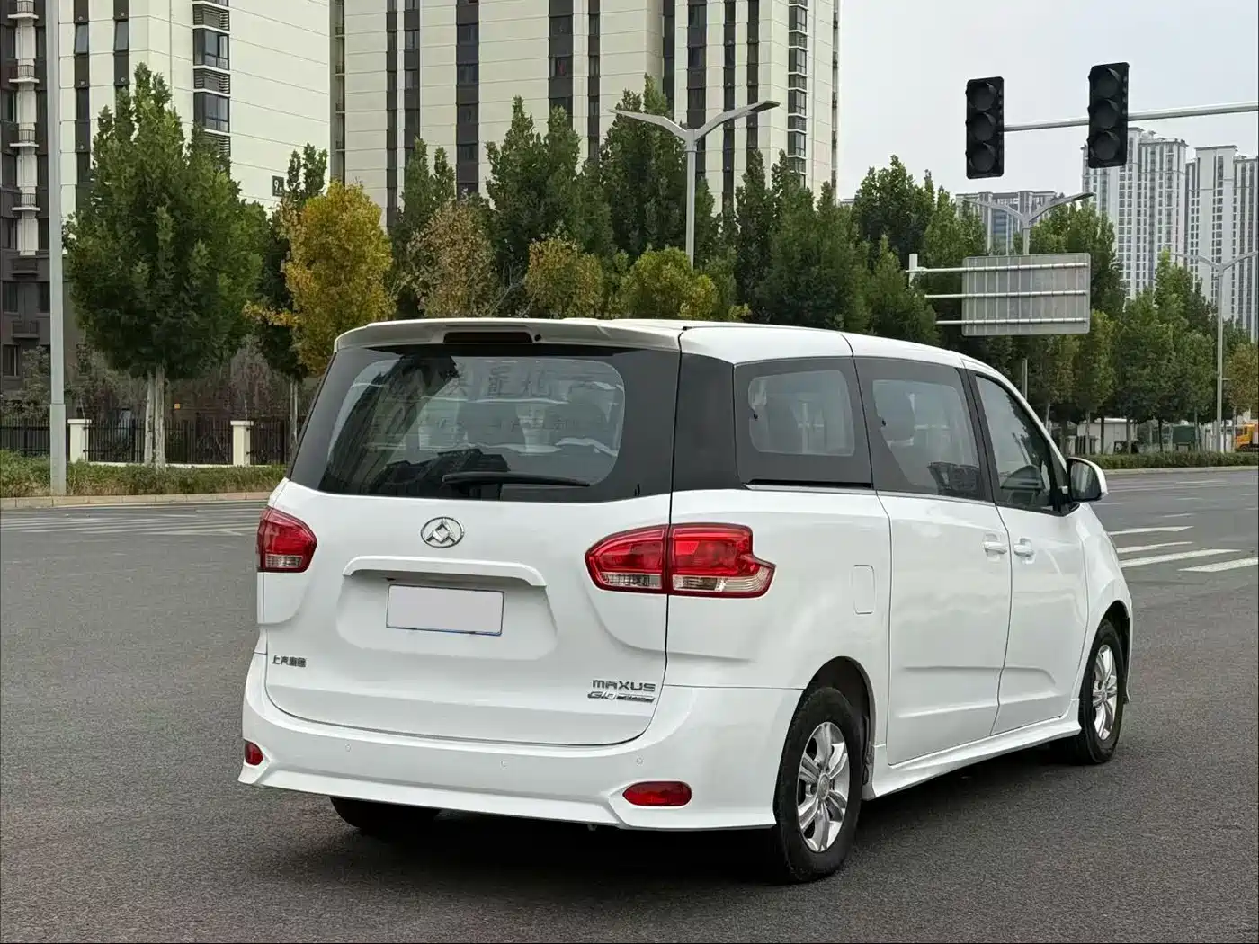 Maxus G10 2017 2018 PLUS 1.9T Automatic Luxury Edition Diesel