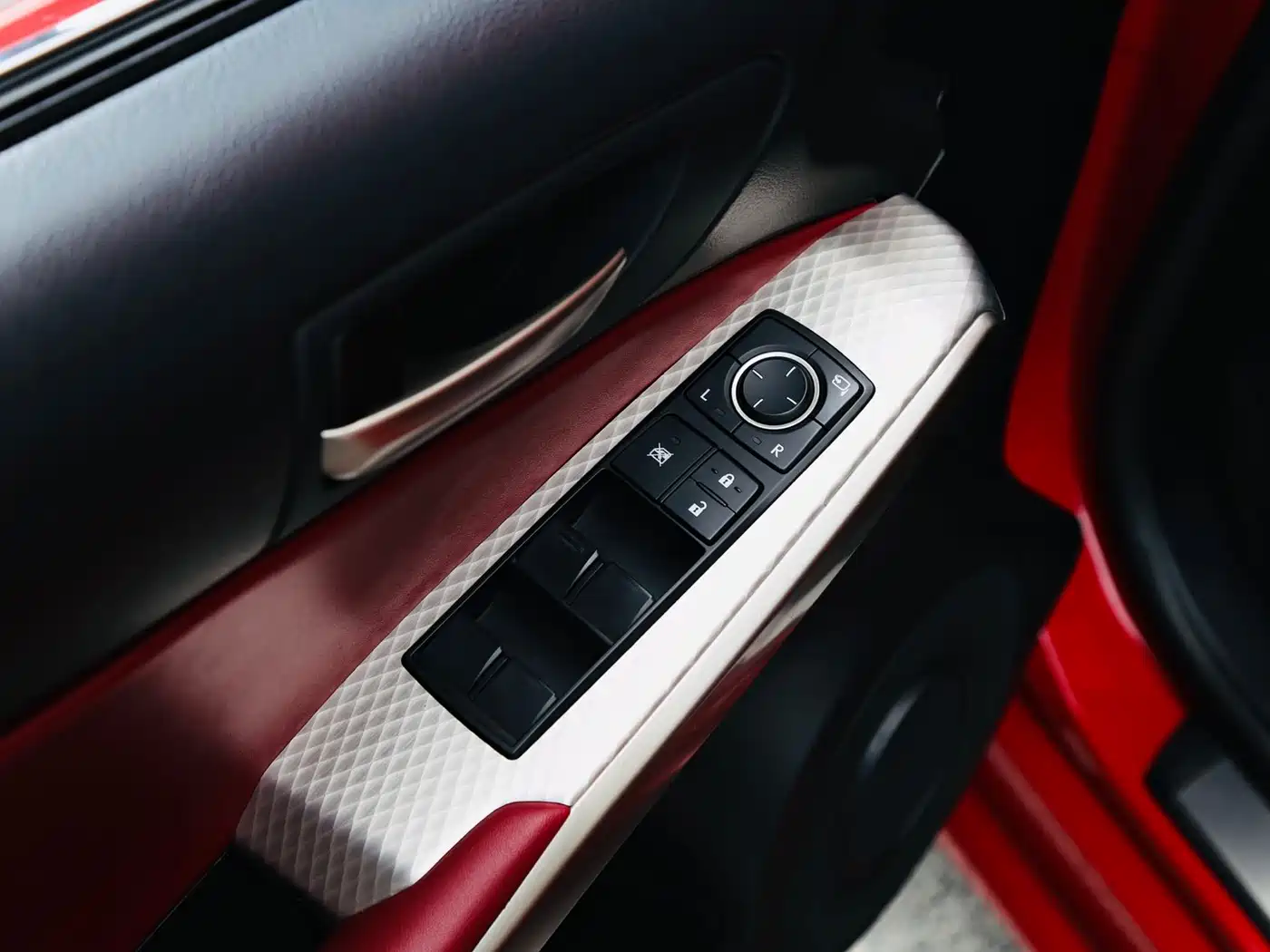 Lexus IS 2017 300 F SPORT фото 15