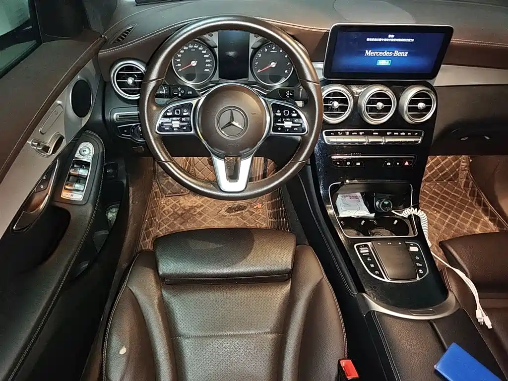 Mercedes-Benz GLC 2020 GLC 260 L 4MATIC Dynamic фото 7