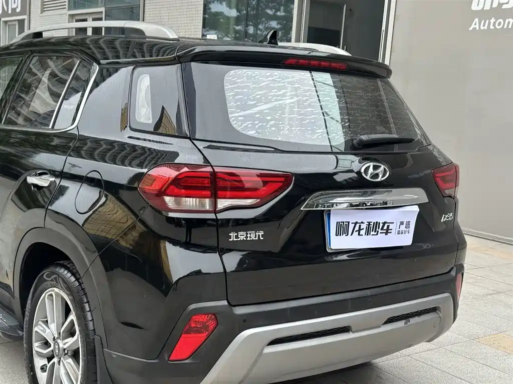 Hyundai Beijing Hyundai ix35 2019 2.0L Automatic 2WD Zhiyong·Enjoy China V фото 16