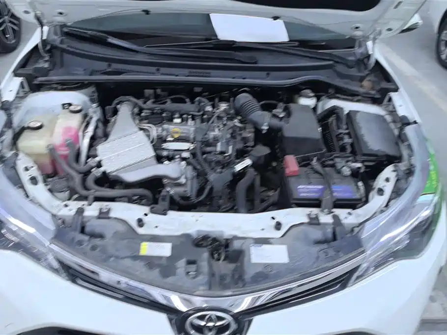 Toyota Levin 2018 185T CVT Premium Edition China V фото 10