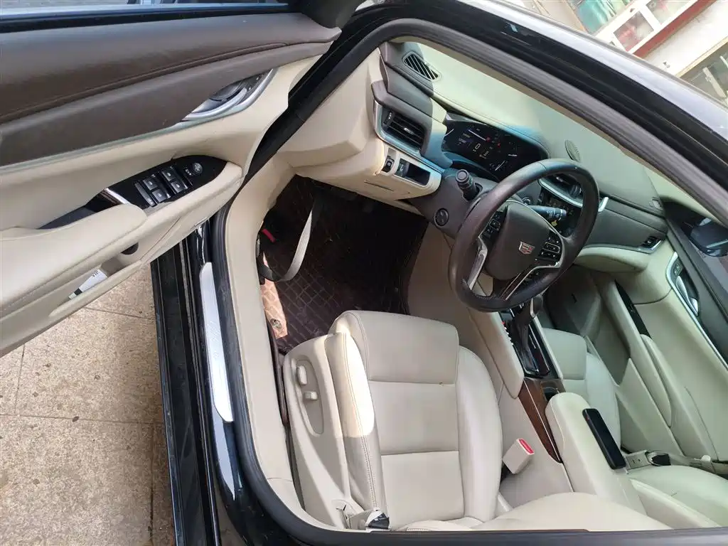 Cadillac XTS 2017 28T Technology фото 16