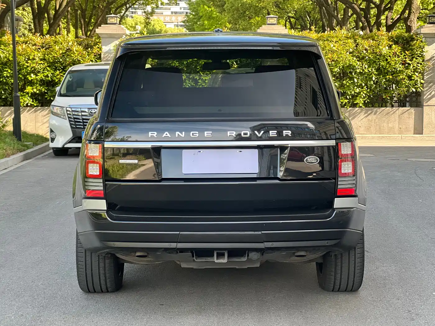 Land Rover Range Rover 2015 5.0 SC V8 AB Prestigious Genesis Extended Edition фото 5