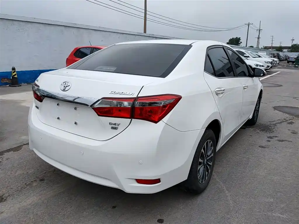 Toyota Corolla 2017 Facelift 1.2T S-CVT GL фото 7