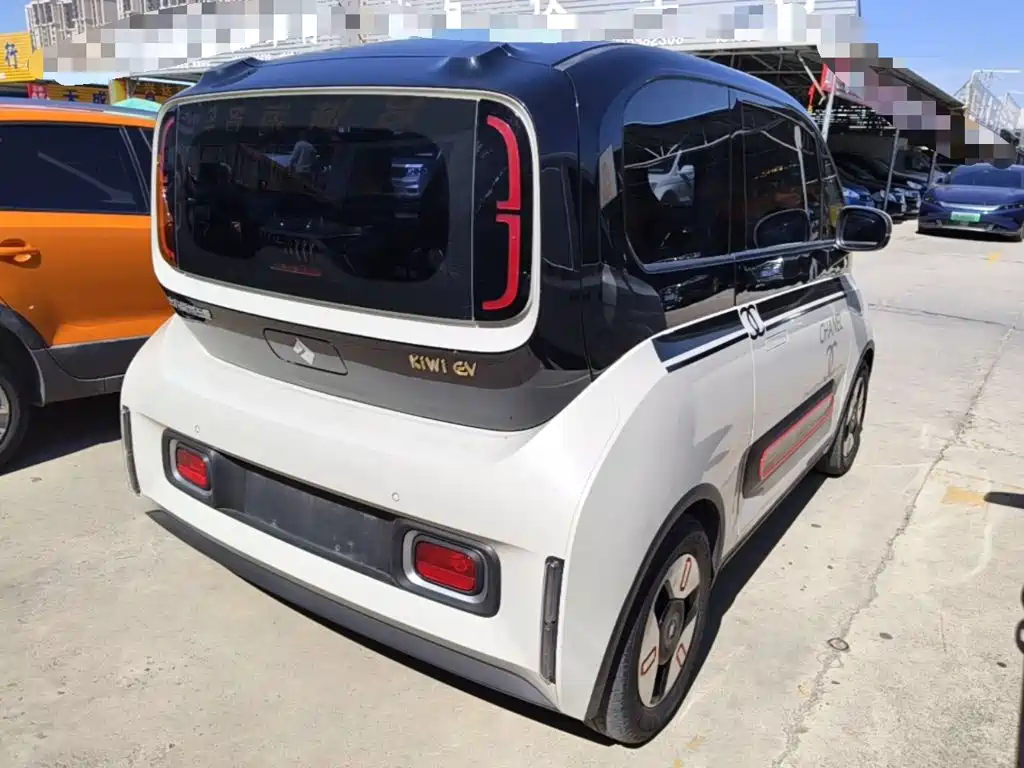 Baojun KiWi EV 2022 2022 Designer Lite Edition LFP