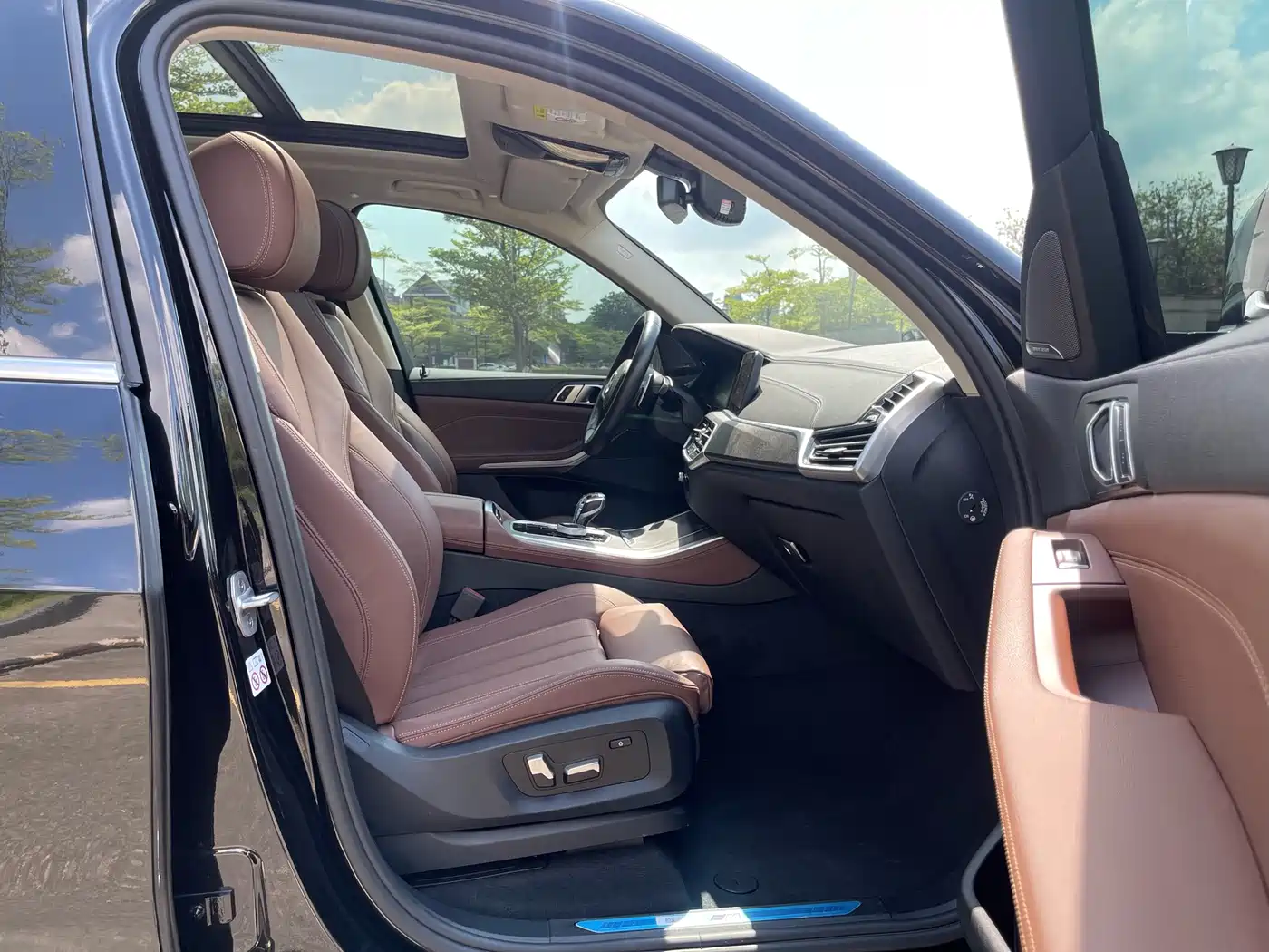 BMW X5 (Import) 2021 xDrive40i M Sport Package фото 17