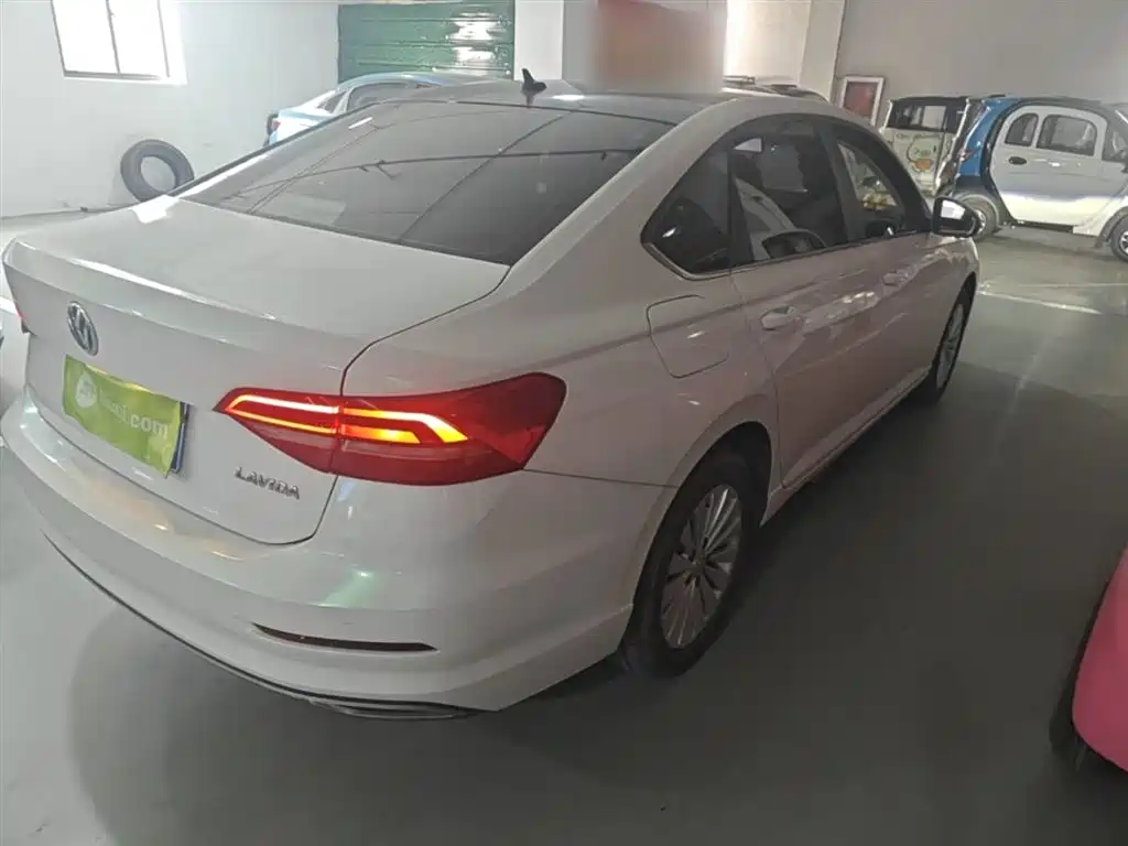 Volkswagen Lavida 2018 1.5L Automatic Comfort Version China V фото 7