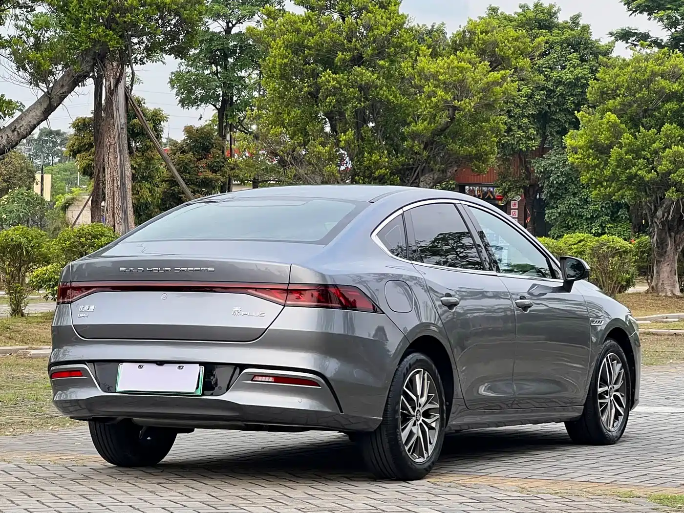 BYD Qin PLUS 2021 DM-i 55KM Flagship фото 4