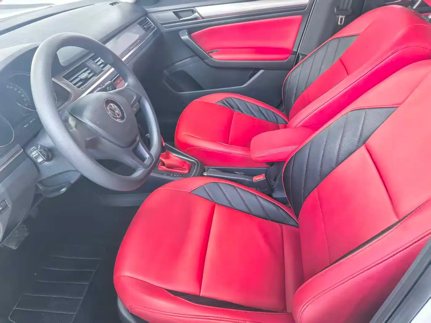 Volkswagen Bora 2019 Bora Legend 1.5L Automatic Fashion China VI фото 5
