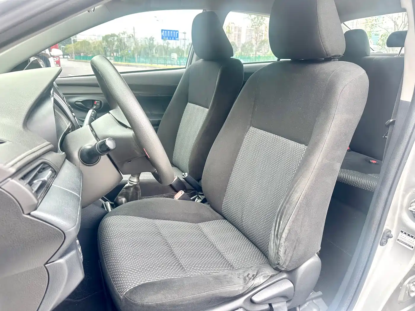 Toyota Vios 2016 1.5L Manual Zhi Zhen Xing Yao Edition фото 10
