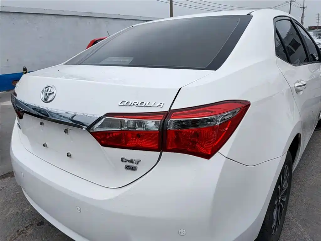Toyota Corolla 2017 Facelift 1.2T S-CVT GL фото 8