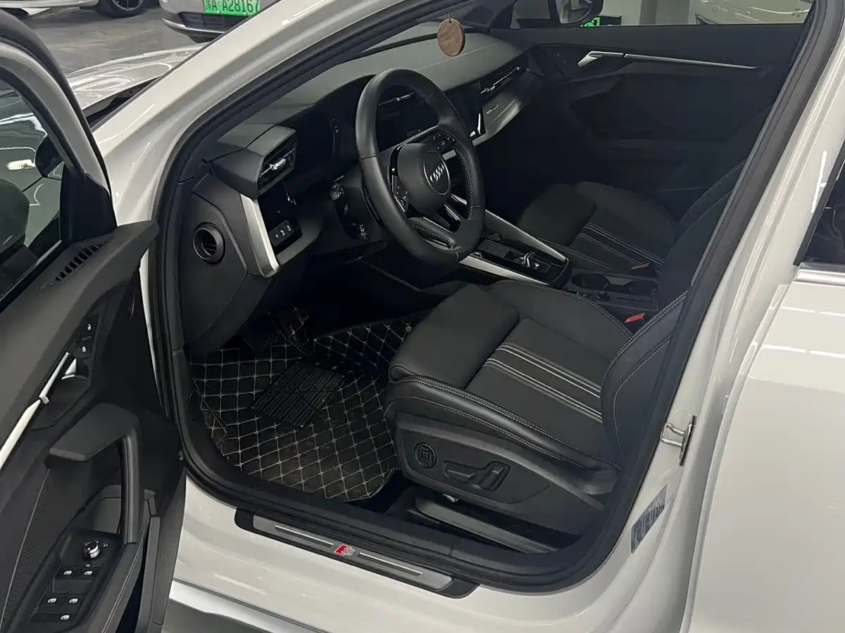 Audi A3 2022 Sportback 35 TFSI Style Sport фото 9
