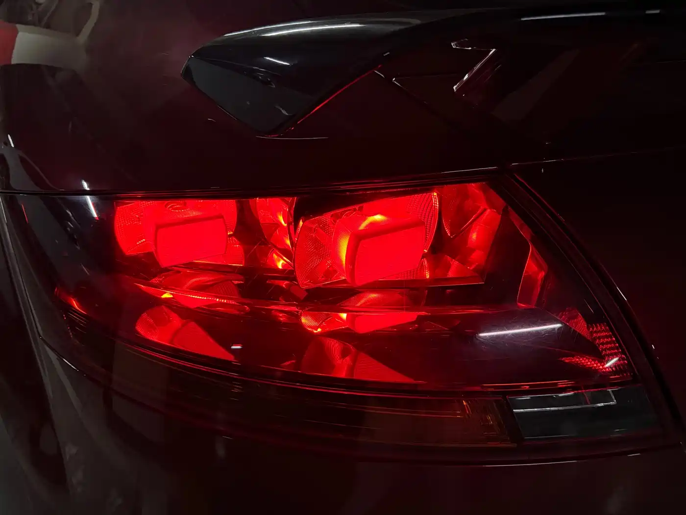 Фото 2 - Audi TT