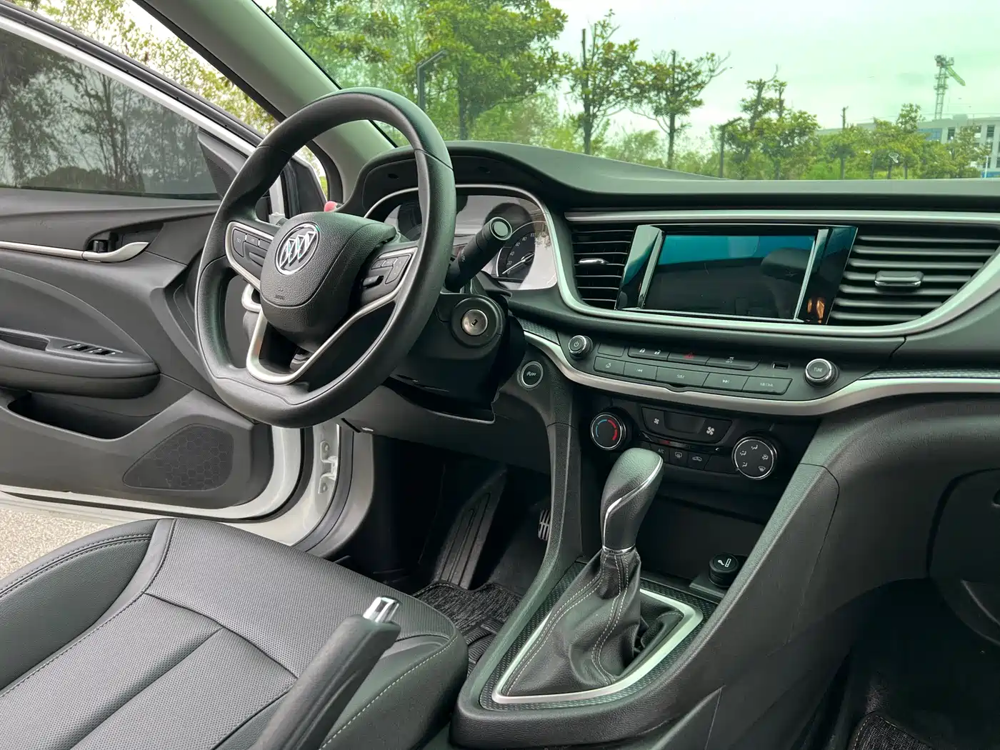 Buick Excelle 2021 1.3T Auto Mild Hybrid Elite фото 8