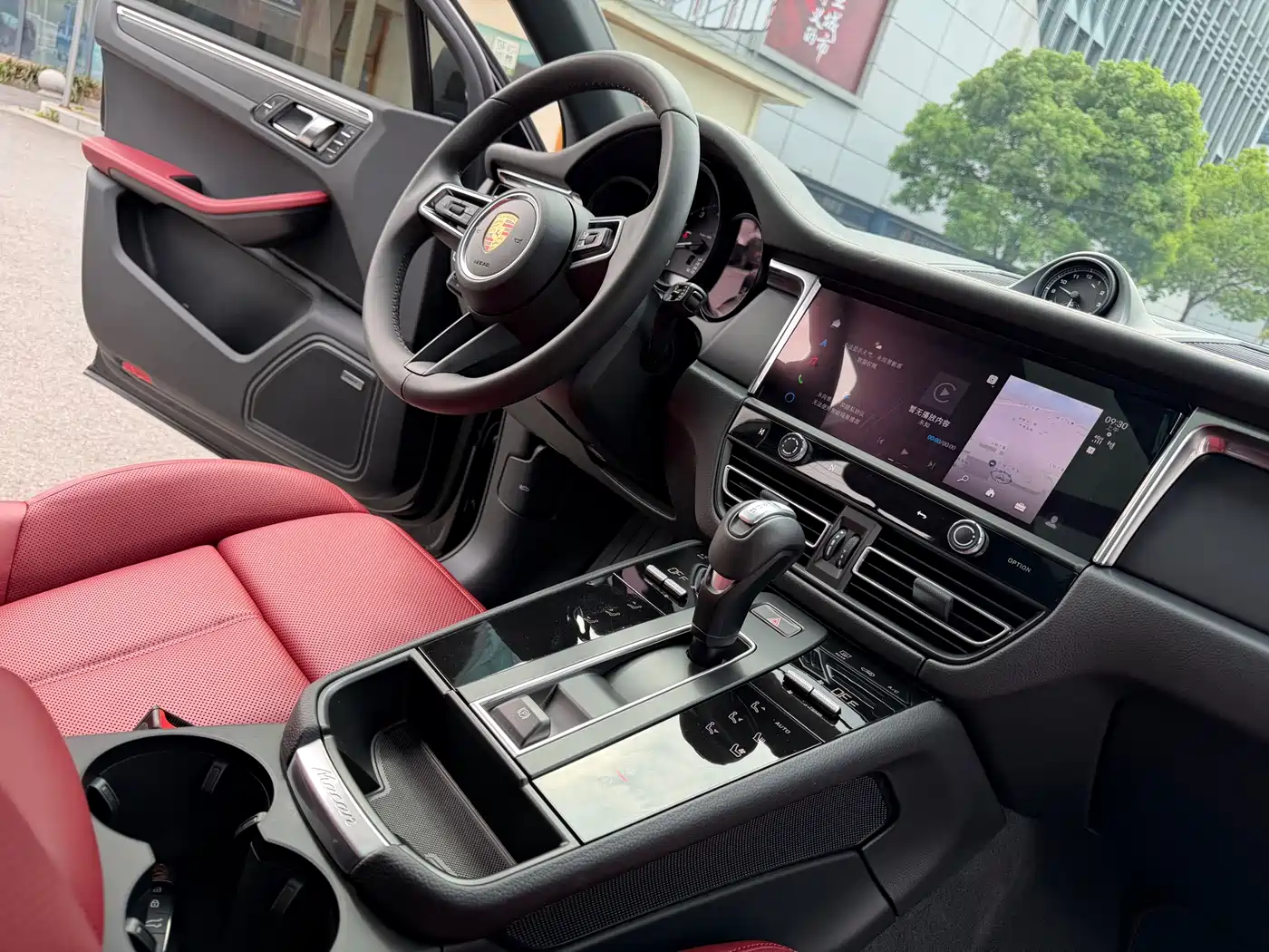 Porsche Macan 2026 Macan 2.0T Dream Pursuit Edition фото 16